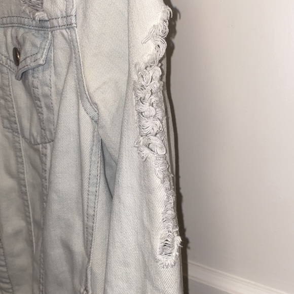 Rachel Roy XS Washout Distress Button Denim Shirt - Picture 15 of 15